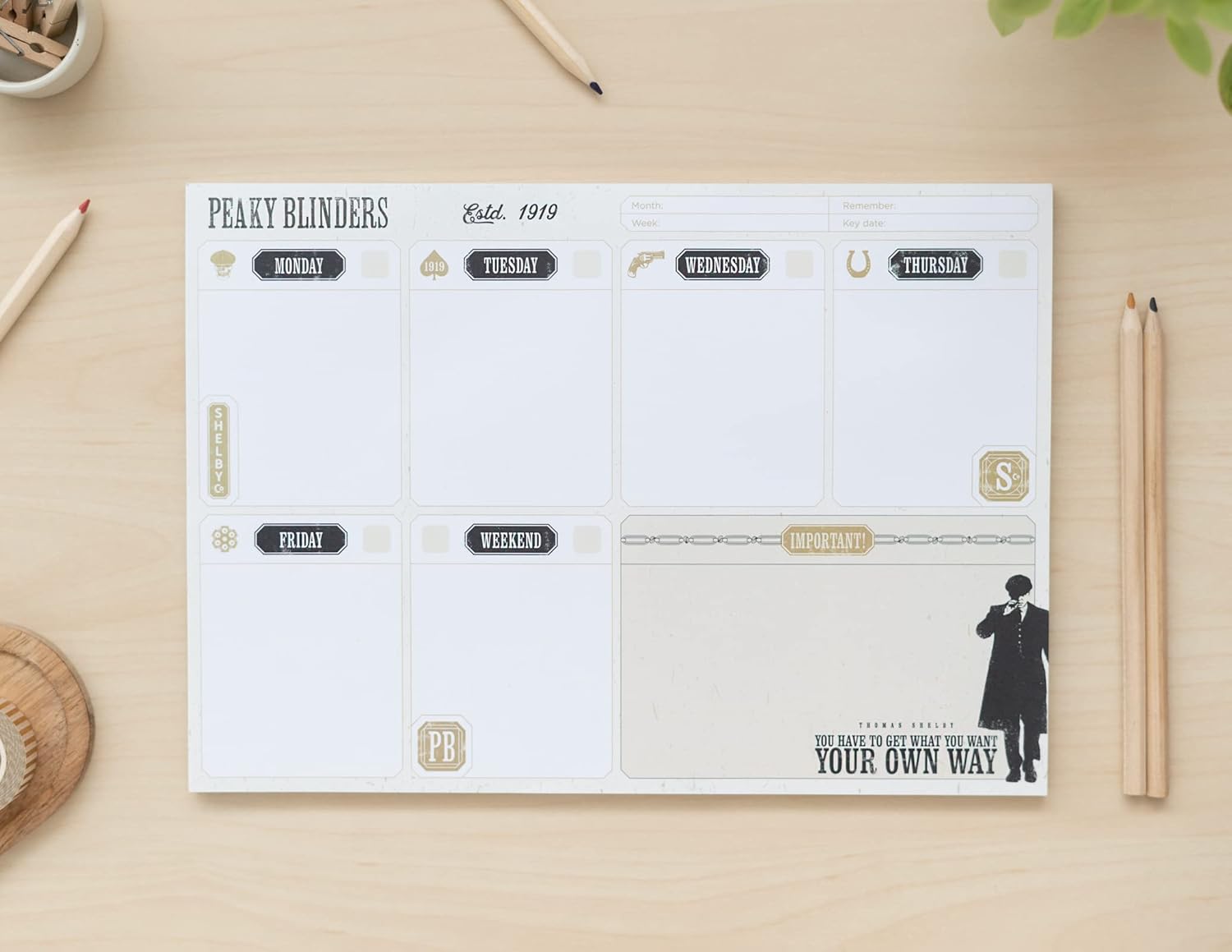 Grupo Erik Wochenplaner Block A4 Kalender Planer Peaky Blinders - Tischplaner A4 - Tischkalender ohne Datum - Schreibtischunterlage Papier