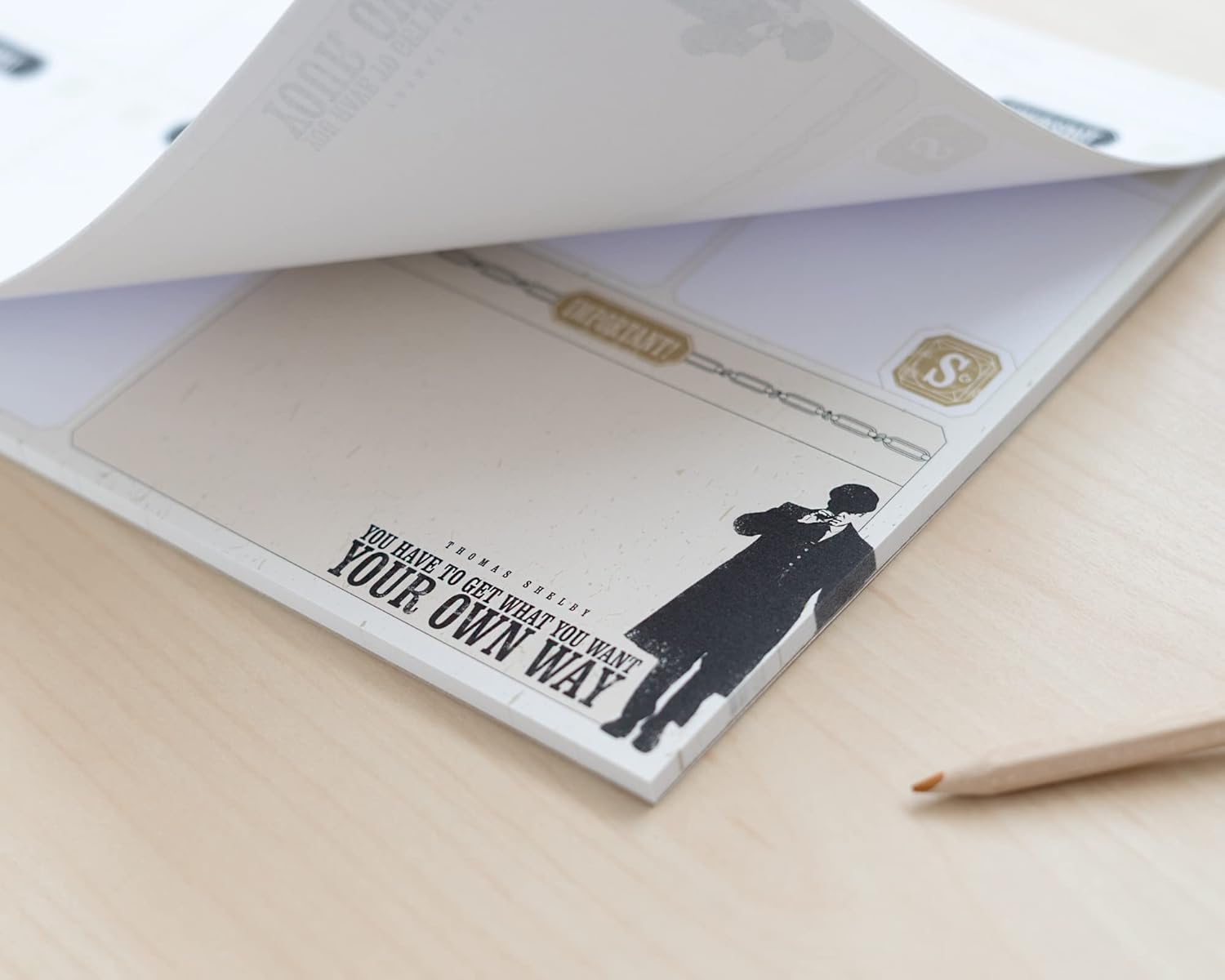 Grupo Erik Wochenplaner Block A4 Kalender Planer Peaky Blinders - Tischplaner A4 - Tischkalender ohne Datum - Schreibtischunterlage Papier