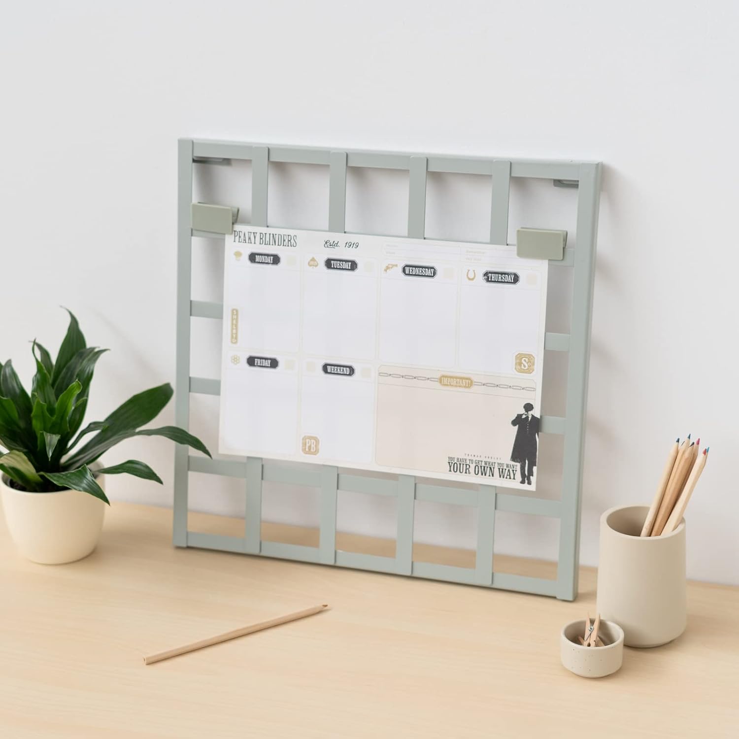 Grupo Erik Wochenplaner Block A4 Kalender Planer Peaky Blinders - Tischplaner A4 - Tischkalender ohne Datum - Schreibtischunterlage Papier