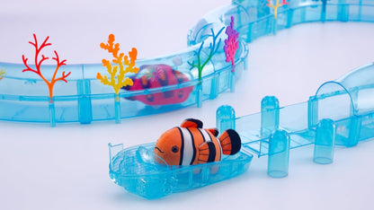 Zhu Zhu Pets Aquarium Speedboat And Dock