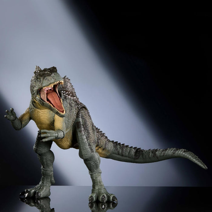 Mattel Jurassic World Dominion Hammond Collection Giganotosaurus Dinosaur Figure, 21 Articulations, Glass Eyes, Wired Tail & Posable Tongue, HXF57