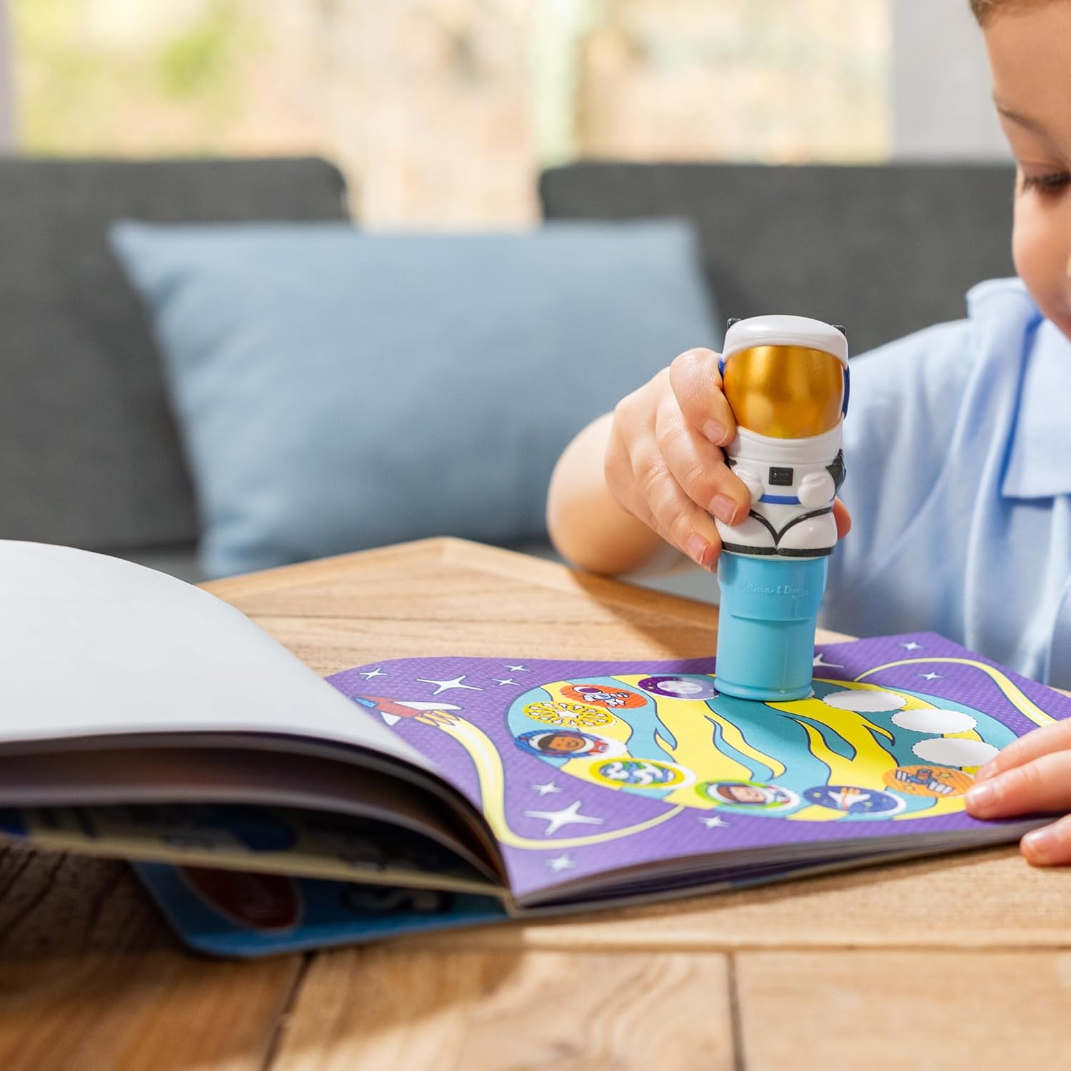 Melissa & Doug Sticker WOW 24-Page Activity Pad and Sticker Stamper, 300 Stickers, Arts and Crafts Fidget Toy Collectible Character –