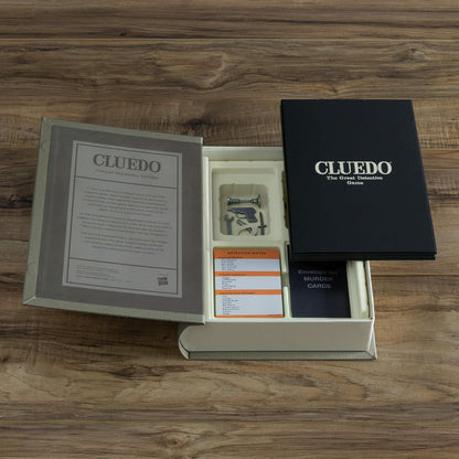 Cluedo Linen Vintage Bookshelf Edition