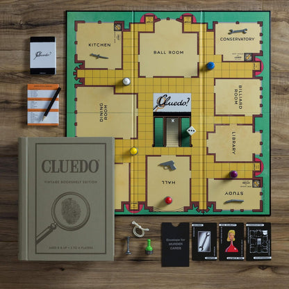 Cluedo Linen Vintage Bookshelf Edition