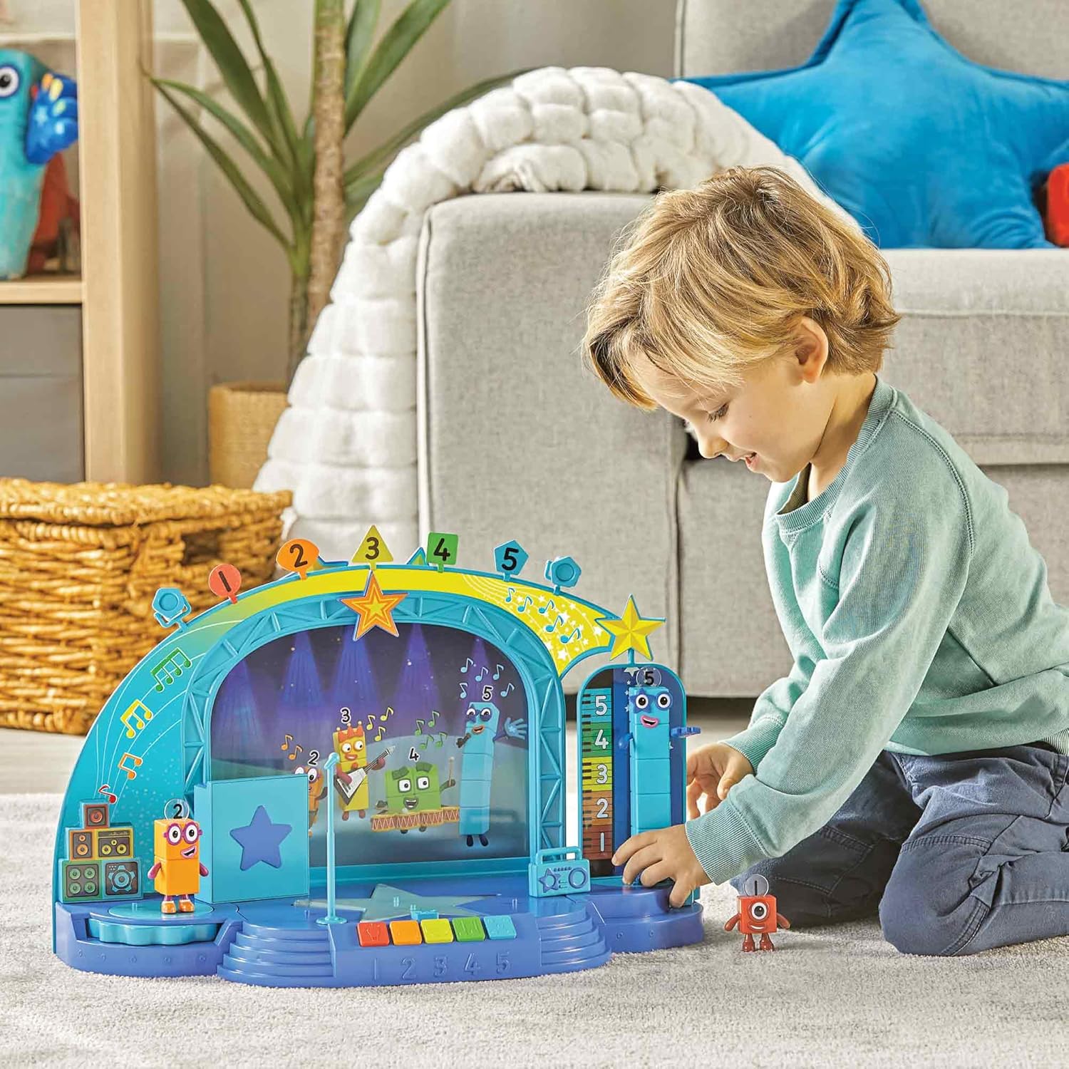Learning Resources Numberblock Five’s Magical Superstar Stage, Toys for 3 Year Old Boys and Girls, Deluxe Playset with Five Figure Included