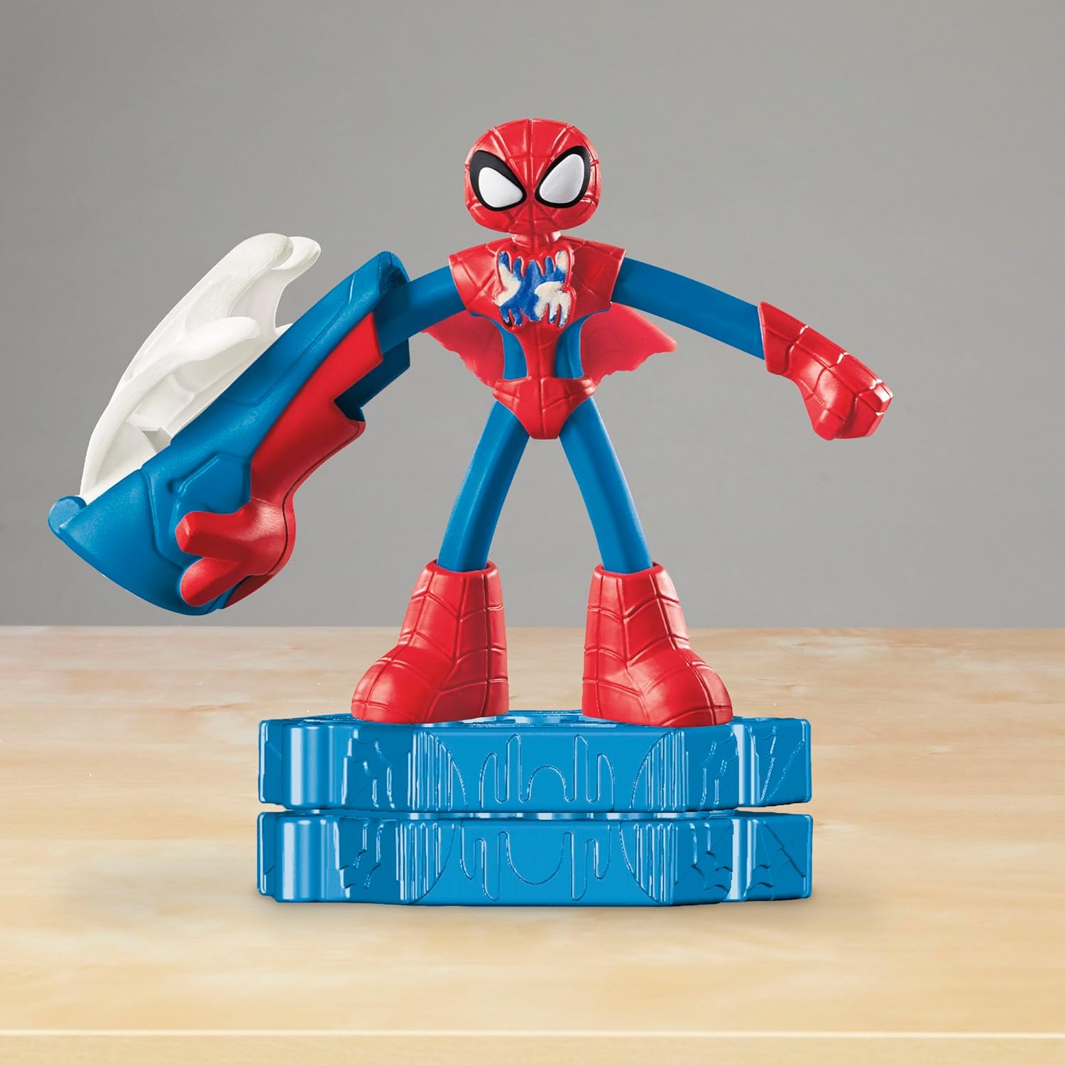 Play-Doh Marvel Spider-Man Thwip Squisher Action Figure Playset Age 4+