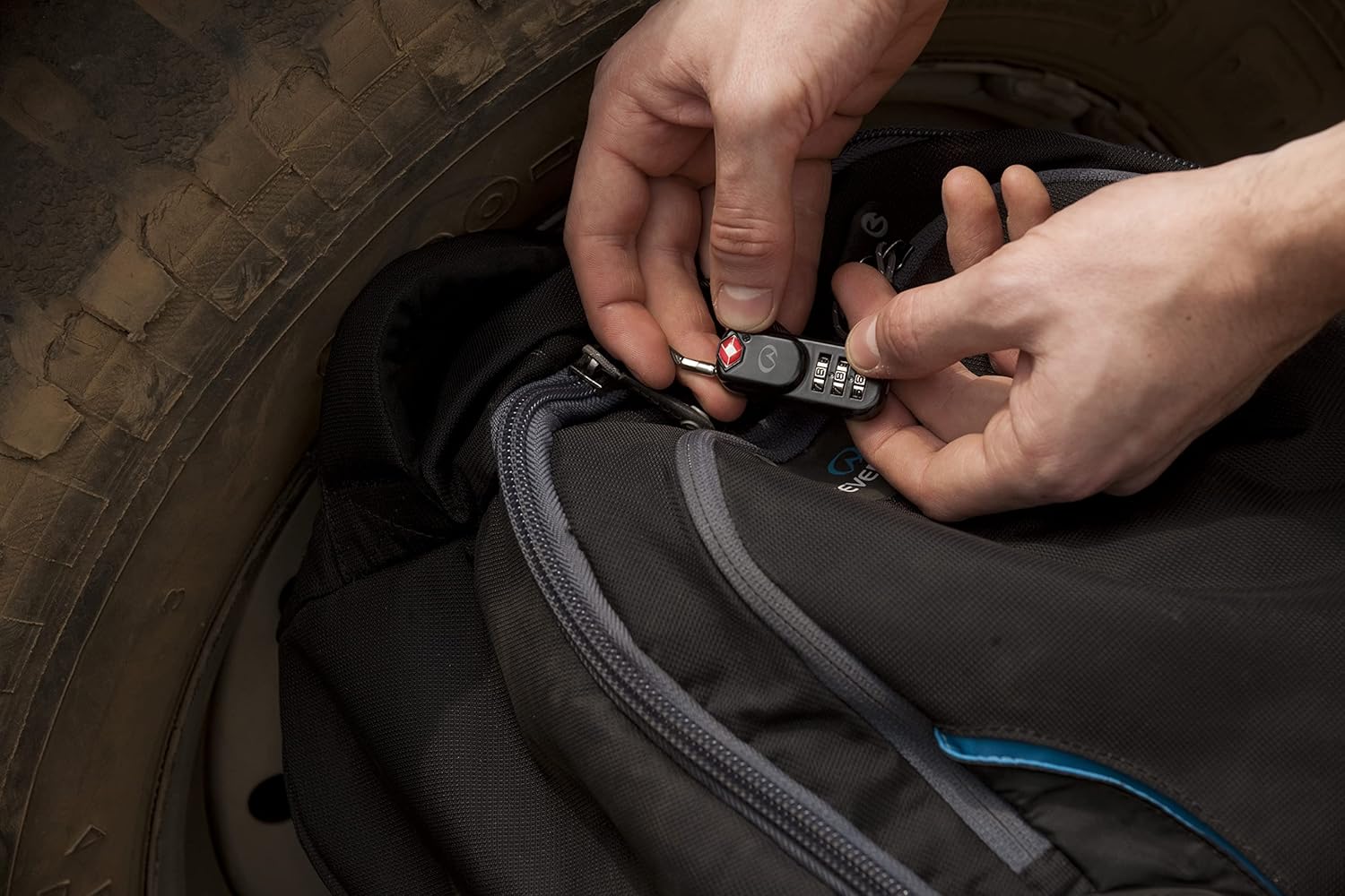 Lifeventure Lifeventure TSA Zipper Lock