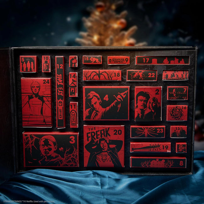 CINERÉPLICAS Cinereplicas - Stranger Things Deluxe Advent Calendar 2024 - Official License