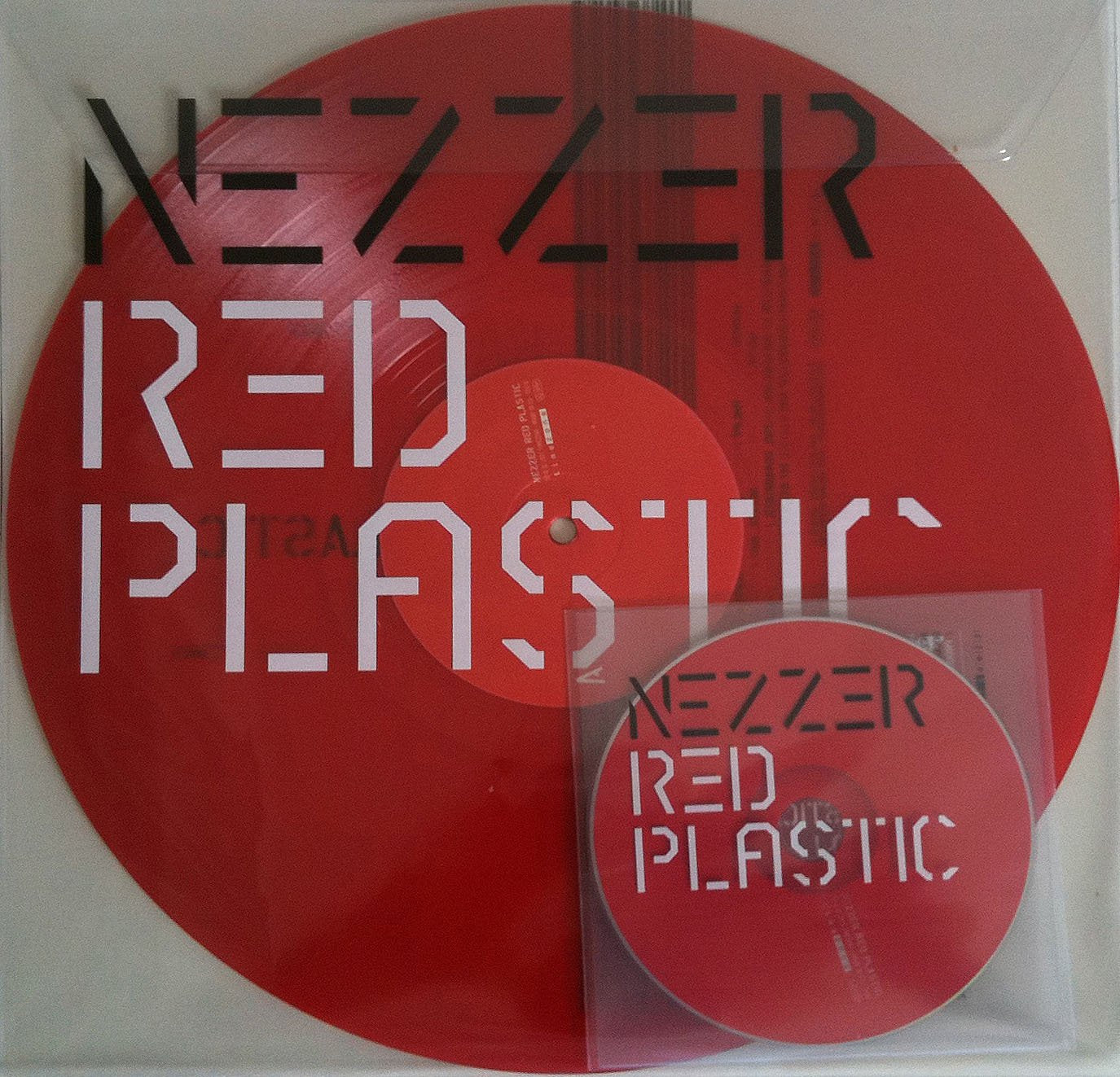 Red Plastic mit eingelegter