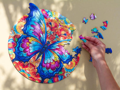 Recent Toys RT5203 Jigsaw Butterfly for Adults and Kids.176 Puzzle, Large Size 30 x 28 cm with Unique Shaped Pieces. Includes Wooden Storage Gift Box and Stand