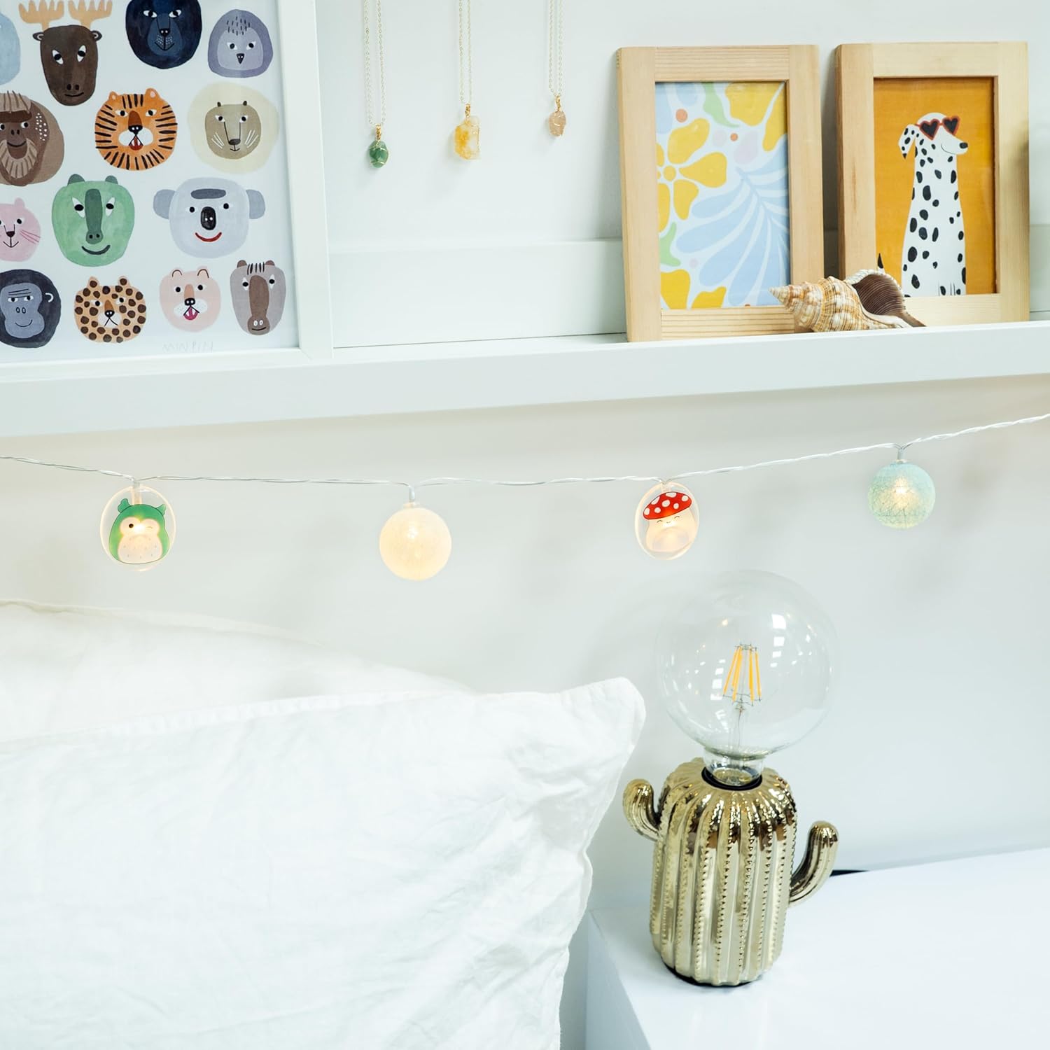 Fizz Creations Squishmallows String Lights | Officially Licensed | USB Powered | Vibrant LED Lights | Illuminated Pendants