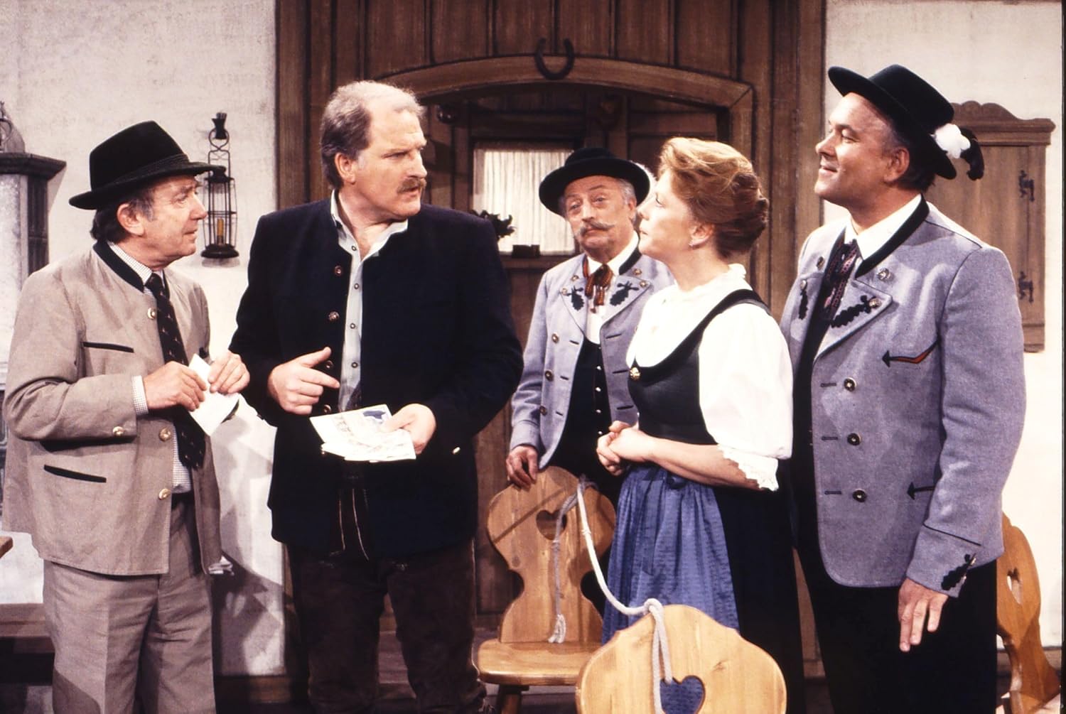 CHIEMGAUER VOLKSTHEATER - CHIEMGAUER VOLKSTHEATER - DIE KOMPLETTE STAFFEL 1 VON 1992