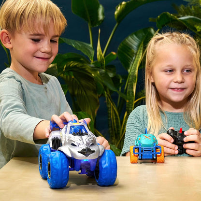 Dickie Toys – Arctic Ice Monster Auto, 25 cm, grande monster truck con funzione vapore e pneumatici in gomma, macchinina giocattolo per bambini dai 3 anni, luci e suoni, batterie incluse, 203754002