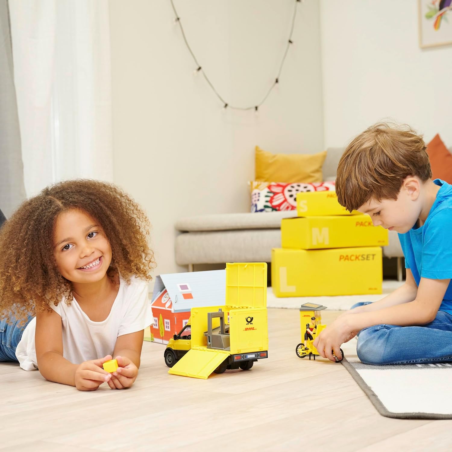 Dickie Toys: Dhl Delivery Set Cm.25 Con Personaggio E Accessori