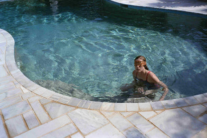 Dogtooth - Special Edition