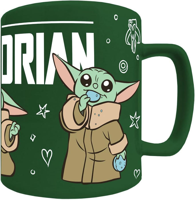 Pyramid International THE MANDALORIAN (GROGU) FUZZY MUG - Cute Grogu Design, Excellent for Coffee or Tea, Comfortable Grip, Great Gift for Mandalorian Fans, Durable and Microwave Safe