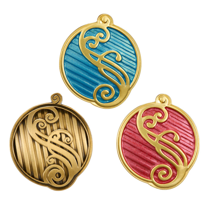 Wicked Shiz Pin Collector Set. The Noble Collection, one size, Metall