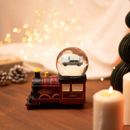 Grupo Erik Snow Globe - Harry Potter Gifts | Snow Globes for Adults & for Children | Harry Potter Merchandise, Hogwarts Express Train Gifts under 25 Pounds for Christmas