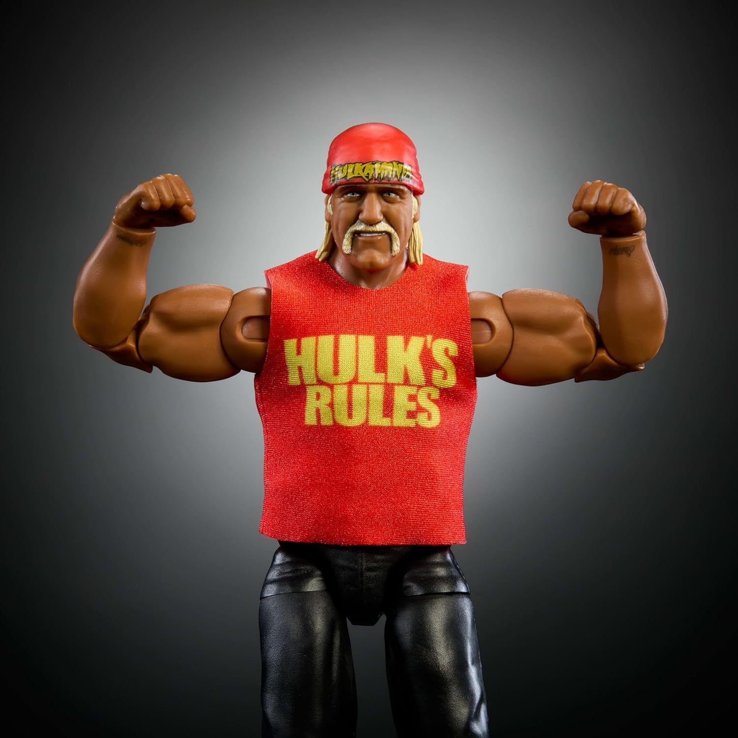 WWE Mattel Elite Collection Action Figure & Accessories, Premium Live Event Hulk Hogan Set, Wrestlemania with Howard Finkel Build-A-Figure Parts