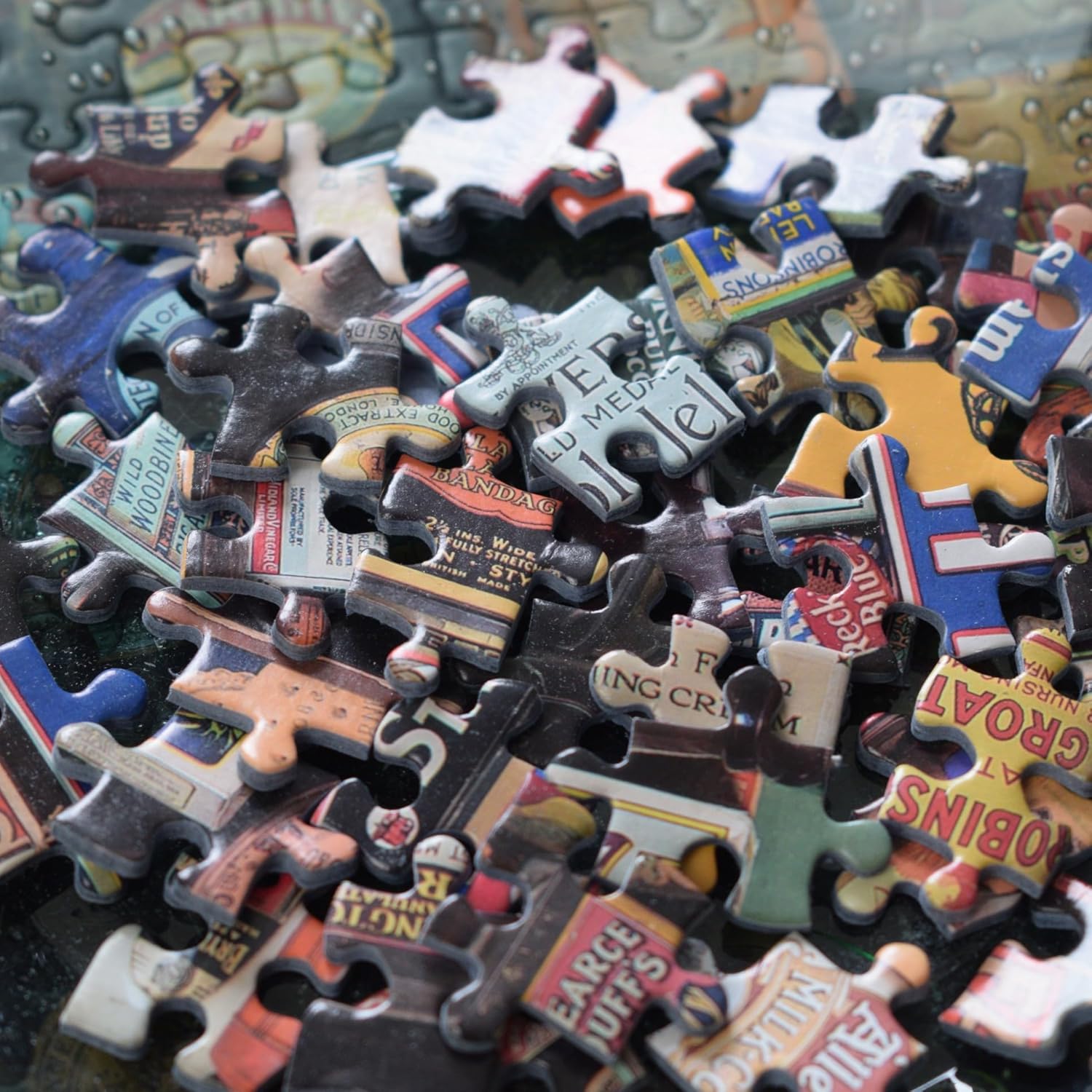 Motoring Memorabilia | 1000 Piece Jigsaw Puzzle | Vintage Car Puzzle | Sustainable Jigsaw Puzzle for Adults | Premium 100% Recycled Board | Great Gift for Adults | Gibsons Games