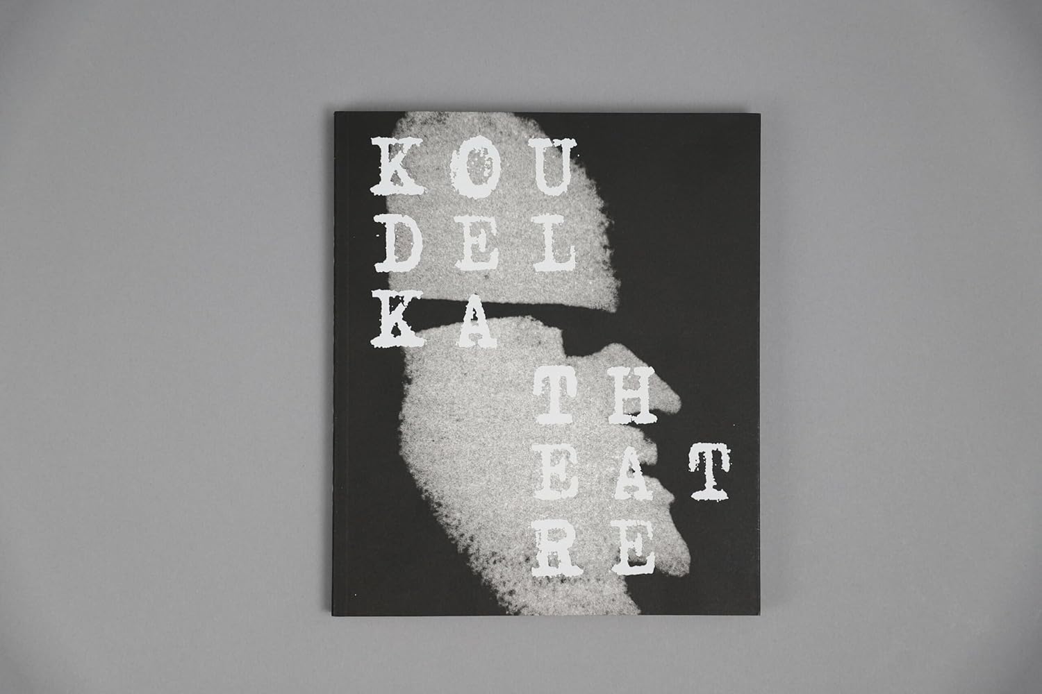 Josef Koudelka (Bilingual edition): Koudelka Theatre