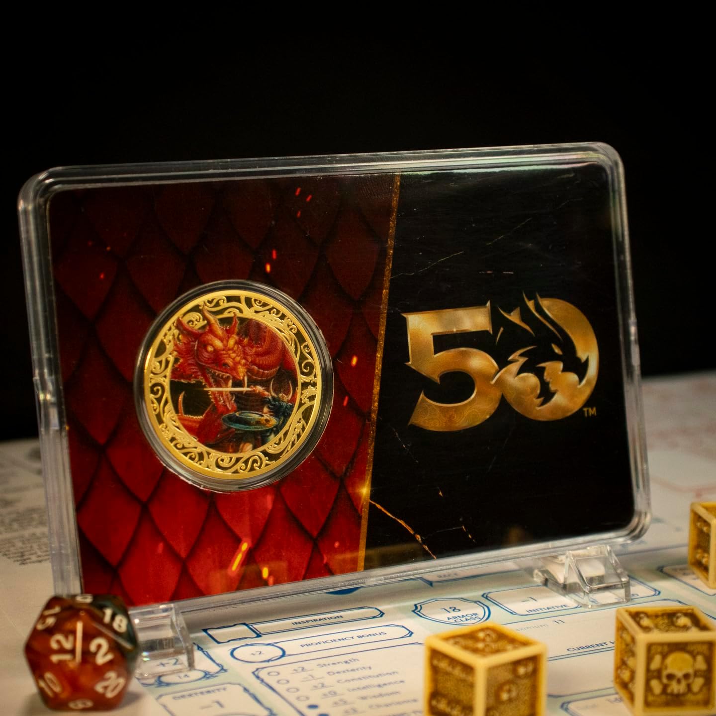 Dungeons & Dragons - Moneta placcata in oro 24 carati per 50° anniversario con stampa a colori