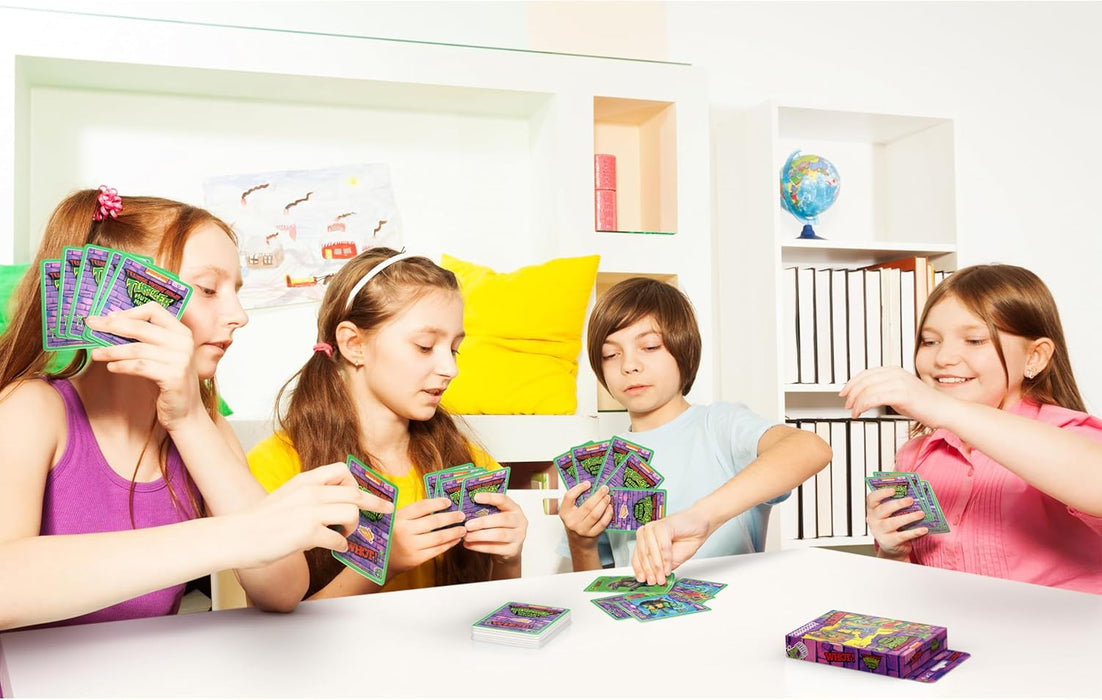 Waddingtons Number 1 Teenage Mutant Ninja Turtles WHOT!, Kartenspiel, abwechselnd passende Formen, Zahlen und Charaktere einschließlich Raph Donnie und Mikey Tolles Geschenk und Spielzeug für Jungen