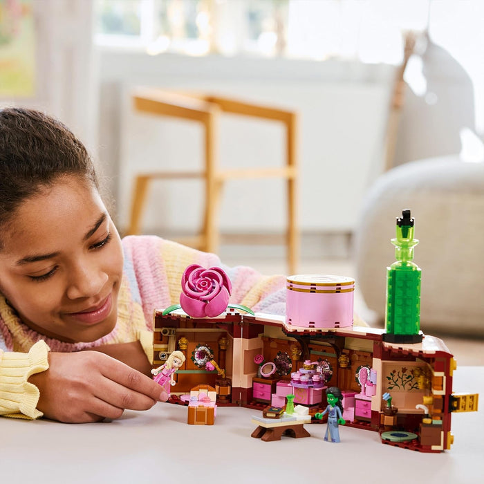LEGO Wicked Glinda & Elphaba's Dormitory Set, Building Toy for 8 Plus Year Old Girls & Boys, with 2 Mini-Dolls for Imaginative Play, Gift for Kids Who Love Doll’s Houses, and Fans of the Movie 75683