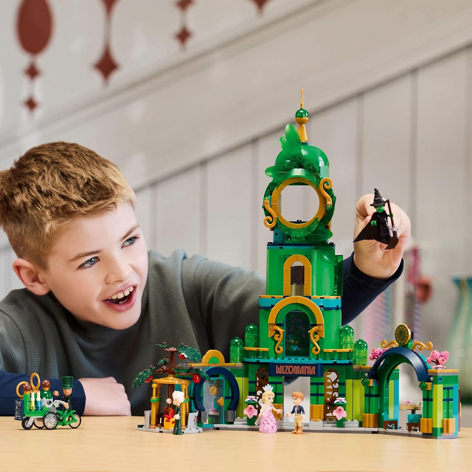 LEGO Wicked Welcome to Emerald City Set, Building Toy with Tower Model and Glinda and Elphaba Mini-Doll Figures, Gift for Movie Fans and 9 Plus Year Old Girls & Boys Who Love Dolls House Sets 75684