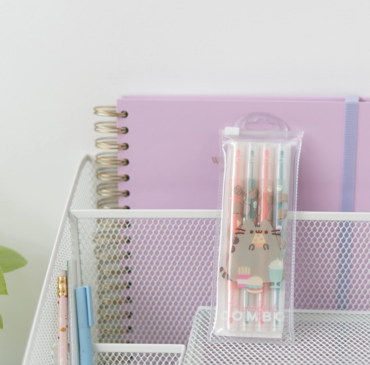 Grupo Erik Set Evidenziatori Pastello Pusheen Foodie Collection, Evidenziatori a Penna con Doppia Estremità con 4 Colori Diversi, Set di 4 Evidenziatori, Ottimo come Kit per la Scuola per Bambini