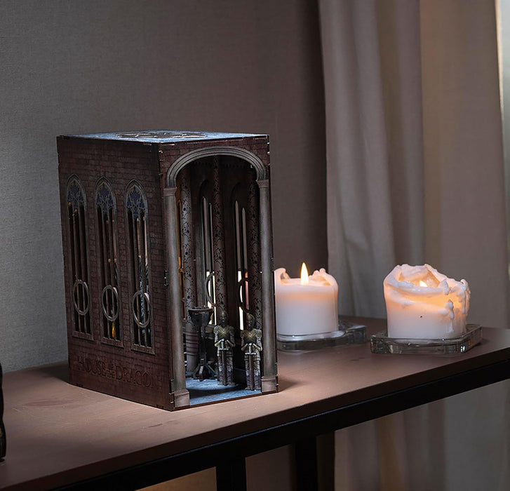 Revell Modellbausatz Tiny Adventures, Iron Throne, 3D Miniaturhaus, DIY Book Nook Holz Puzzle, Handgefertigtes Geschenk für Iron Throne Fans