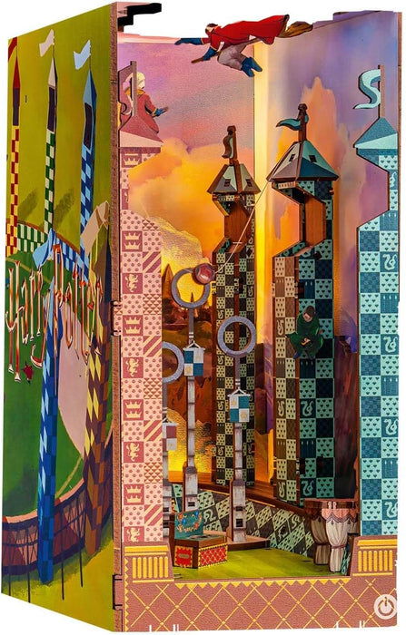 Revell Modellbausatz Tiny Adventures I Quidditch Field Harry Potter I 3D Miniaturhaus I DIY Book Nook Holz Puzzle I Handgefertigtes Booknook für Sammler und Zauberei-Fans