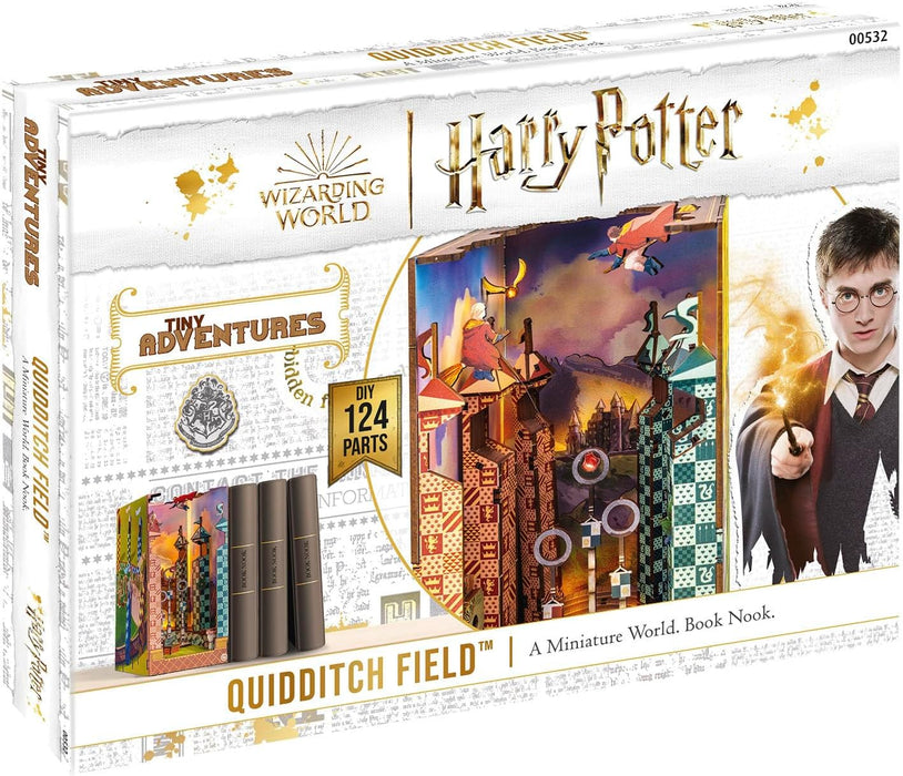 Revell Modellbausatz Tiny Adventures I Quidditch Field Harry Potter I 3D Miniaturhaus I DIY Book Nook Holz Puzzle I Handgefertigtes Booknook für Sammler und Zauberei-Fans
