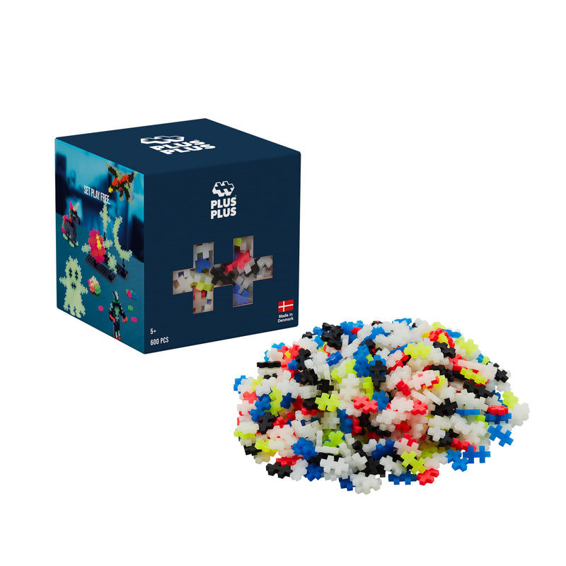 PLUS PLUS Building Blocks Toy - 600 pc Kids Construction Toys, Creative Learning Resources and STEM Play for Home and Travel - Girls and Boys Toys Age 5 Plus - Glow in the Dark 600 Pieces