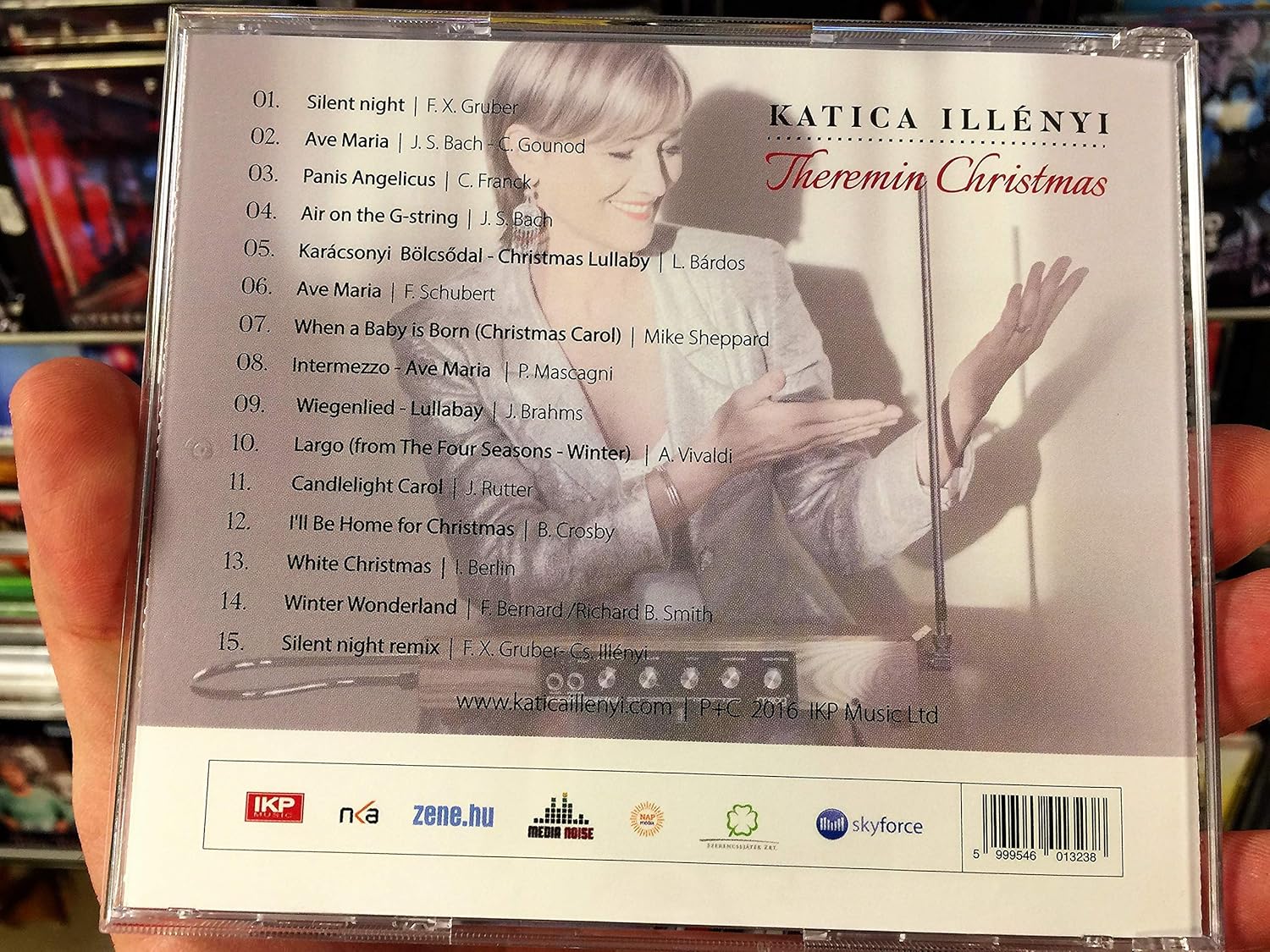ILL�NYI KATICA - THEMERIN CHRISTMAS (1 CD)
