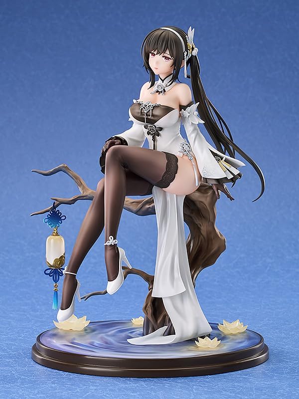 GOOD SMILE COMPANY Chen Hai Statue 22 cm Azur Lane 1/7 Scale