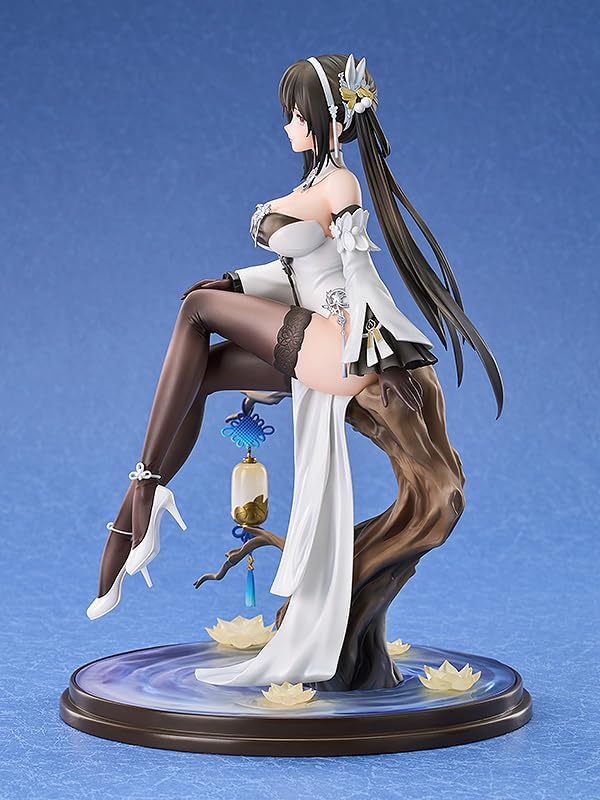 GOOD SMILE COMPANY Chen Hai Statue 22 cm Azur Lane 1/7 Scale