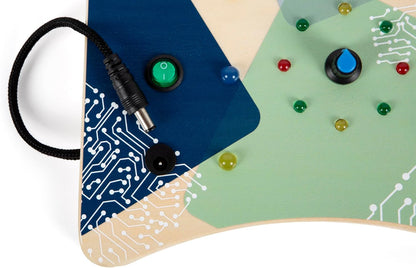 small foot Motorikbrett mit 21 LEDs und 8 Schaltern aus Holz, elektronisches Lernspielzeug, Montessori Busy Board Motorikspielzeug für Kinder ab 1 Jahr, 12623, Bunt, S