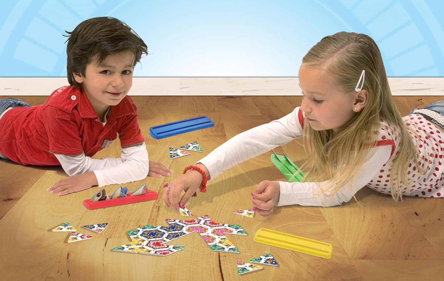 Triominos Junior Paw Patrol, Bordspel vanaf 3 Jaar, Gezelschapsspel voor Kinderen, Paw Patrol Speelgoed geschikt als Cadeau