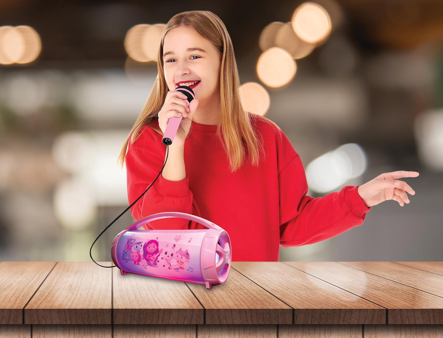 Lexibook, Gabby's Dollhouse, Wireless light speaker with microphone, Stereo sound, Karaoke function, USB and SD card ports, Rechargeable battery, Carrying handle, Pink, BTP585GDHZ