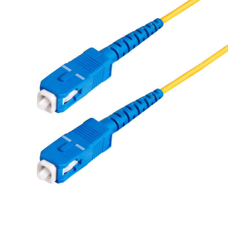 StarTech.com Cable de Fibra Óptica Simplex SC a SC (UPC) OS2 Monomodo de 30m - 9/125µm - 40G/100G - Cable LSZH