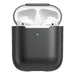 Tech 21 Airpods Case Studio Col. Back2Blk - CON