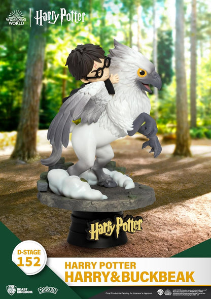 Beast Kingdom Harry Potter diorama PVC D-Stage Harry & Buckbeak 16 cm, BKDDS-152HP