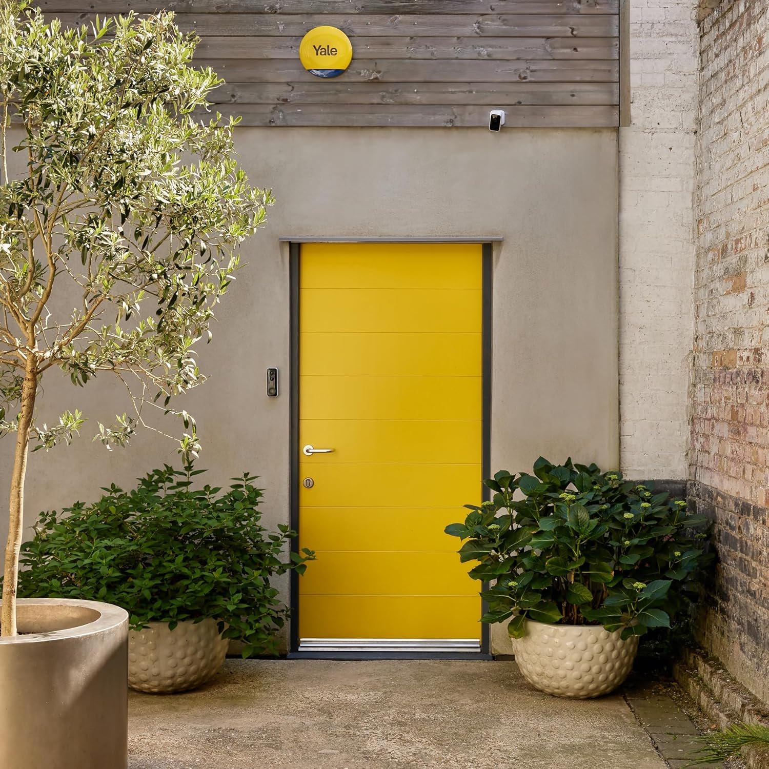 Yale Outdoor Siren (Yellow)