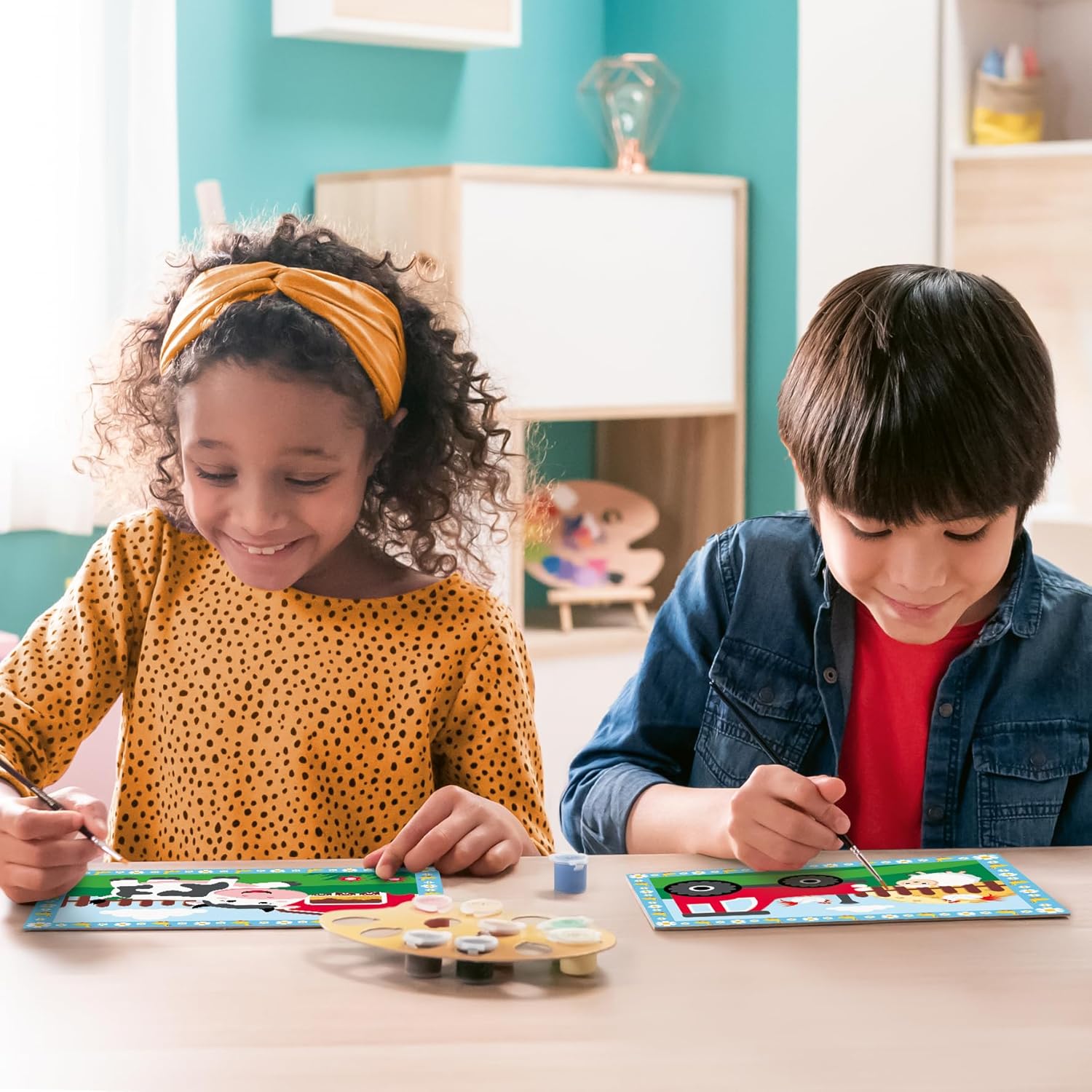 Ravensburger - CreArt Junior Series: The Farm, Paint by Number Kit, Contains Two Pre-Printed Boards, a Brush, Colors, Creative Game for Boys and Girls 5+ Years Old