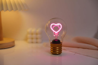 I-TOTAL® - Decorative Light Bulb Shape with Stylish LED Design - USB Charging, Elegant Gift Idea - HEART