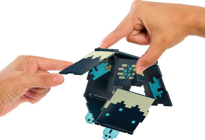 Mattel Minecraft Flippin’ Figs Figures Collection with 2-in-1 Fidget Play, 3.75-in Scale, Large Heads & Pixelated Design (Characters May Vary