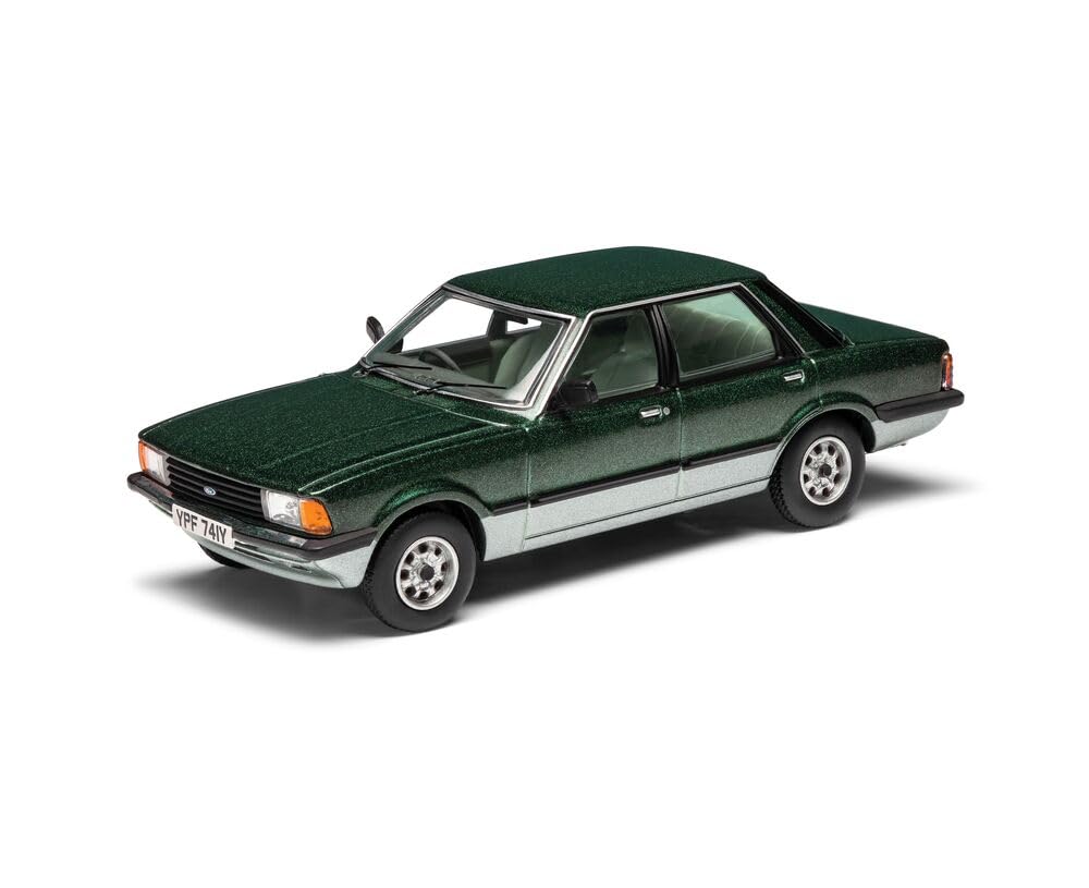 Corgi VA15005 Ford Cortina Mk5 1.6 Carousel, Forrest & Crystal Green Cars
