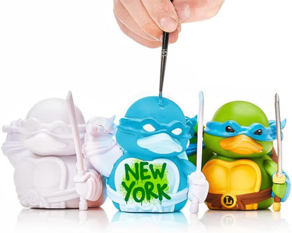 TUBBZ DIY Heimwerken Male deinen eigenen Leonardo-Sammel-Vinyl-Gummientenfigur - Offizielles TMNT Merchandise - Kinderaktivität Comic-Buch, TV