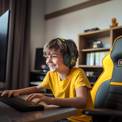 Otl - Pikachu  Wireless Headphones With Led Light